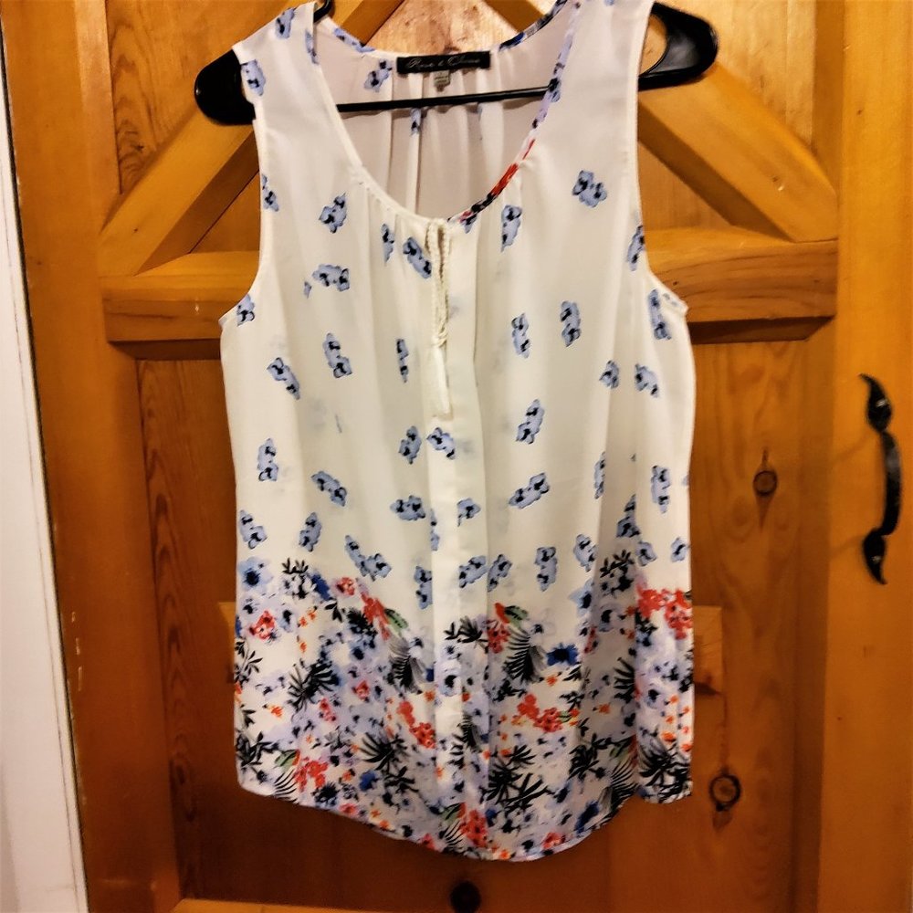 Rose & Olive Sleeveless Floral Top